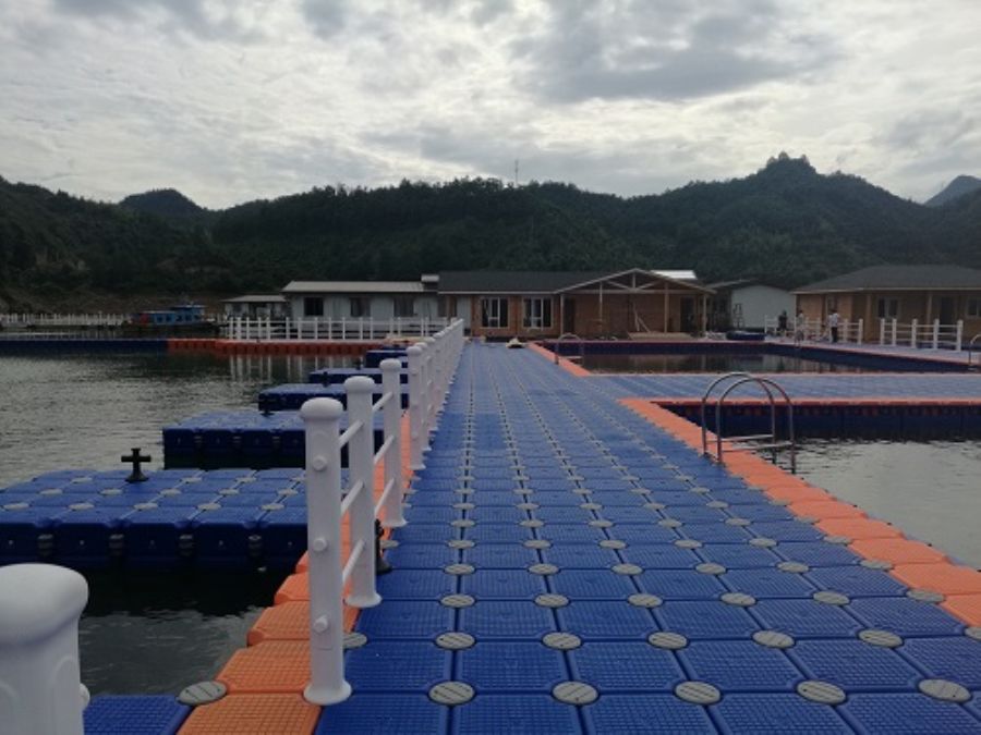 Floating-Swim-Platform