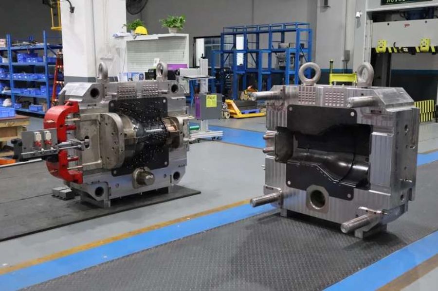 ALUMINUM DIE CASTING MOLDS