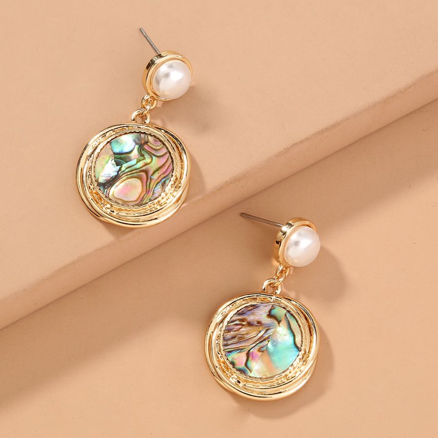 round-natural-abalone-short-earrings-earrings
