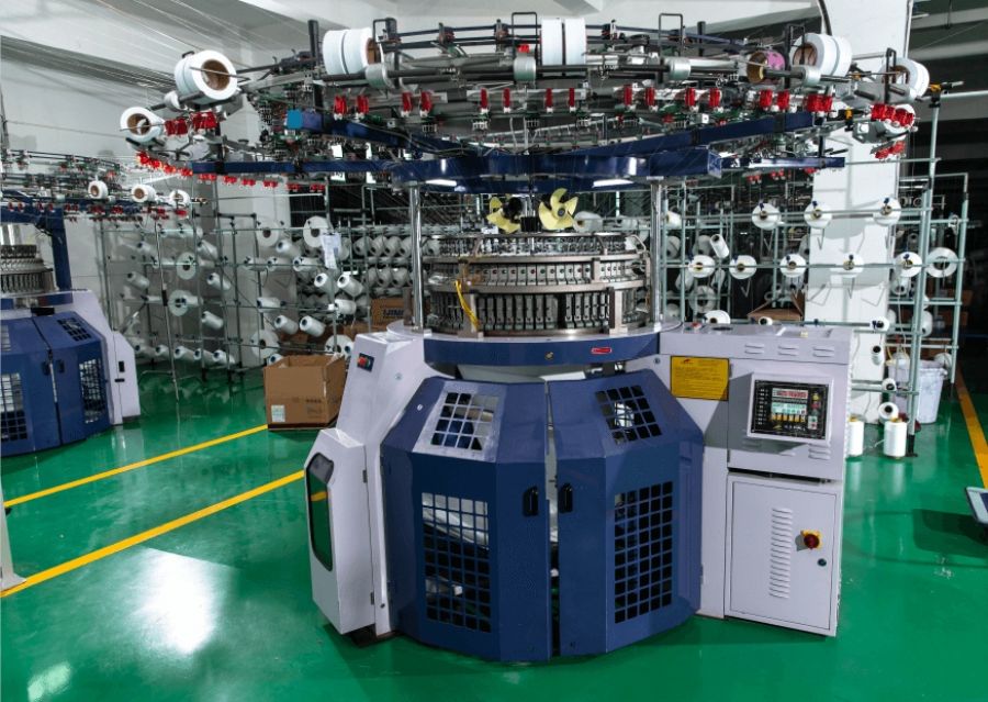 High speed three thread fleece circular knitting machine