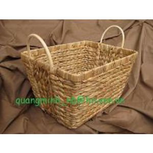 water hyacinth basket with rattan handle